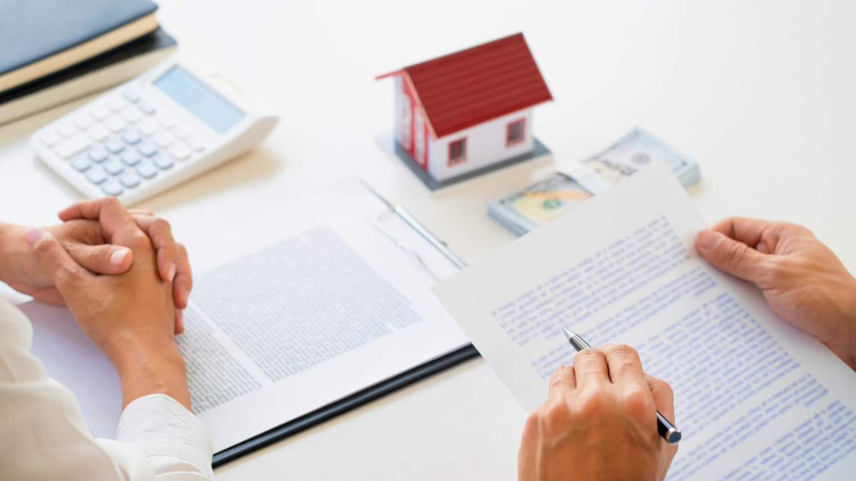 A professional collaboration showing a divorce real estate resource attorneys California expert working with family law professionals
