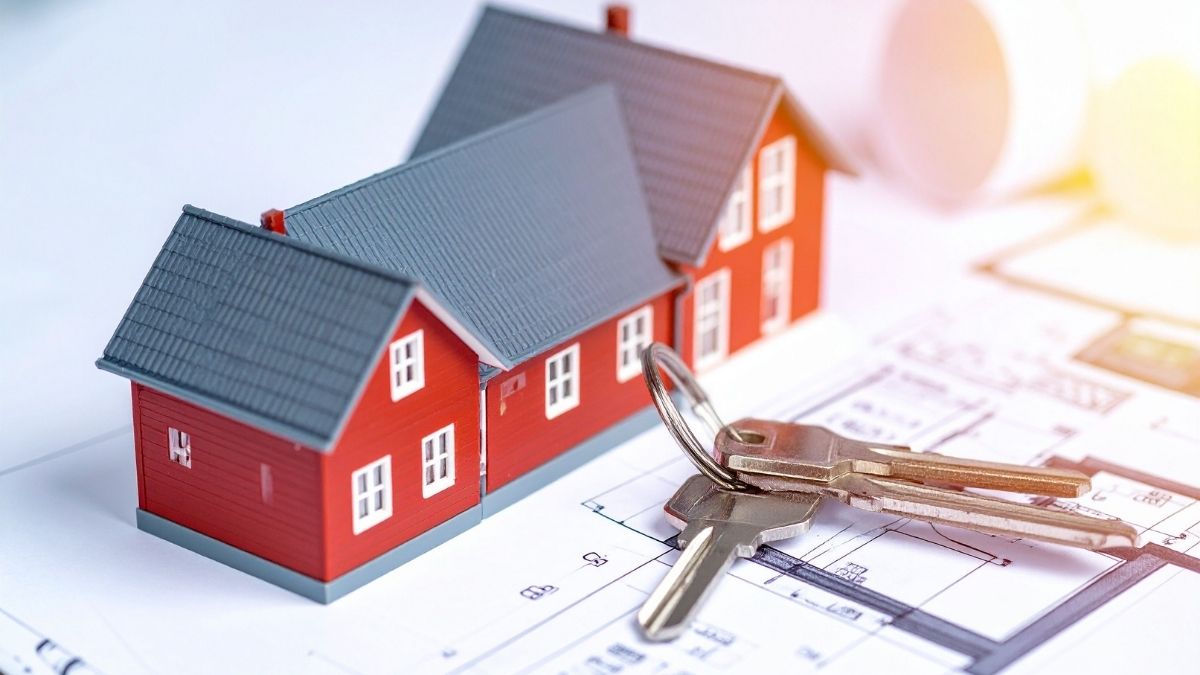Divorce real estate San Joaquin County expert reviewing property division files with a family law attorney